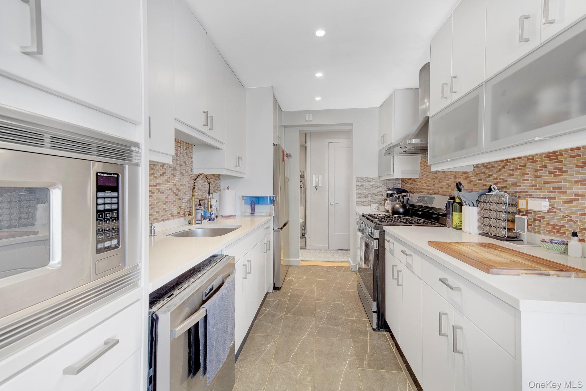 54-44 Little Neck Parkway Unit: 4T thumbnail 11
