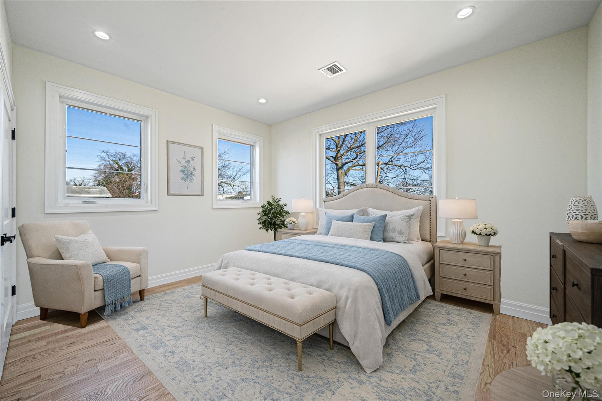 1089 Linden Street thumbnail 15