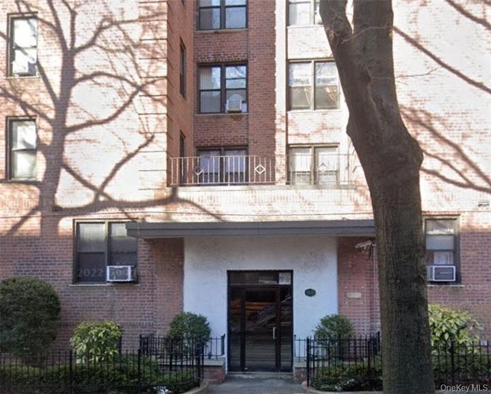3535 Kings College Place Unit: 5a thumbnail 6