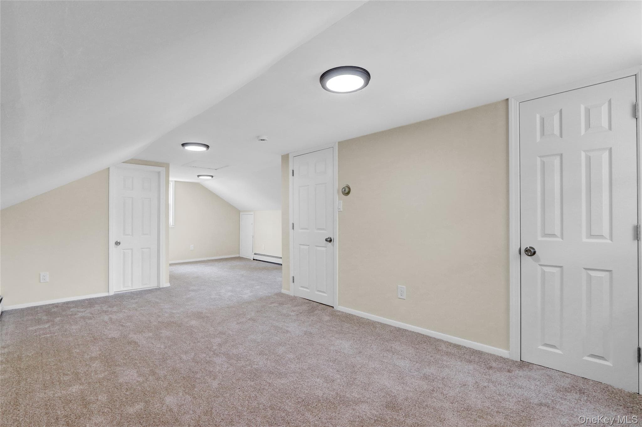 20 Whitman Avenue thumbnail 13