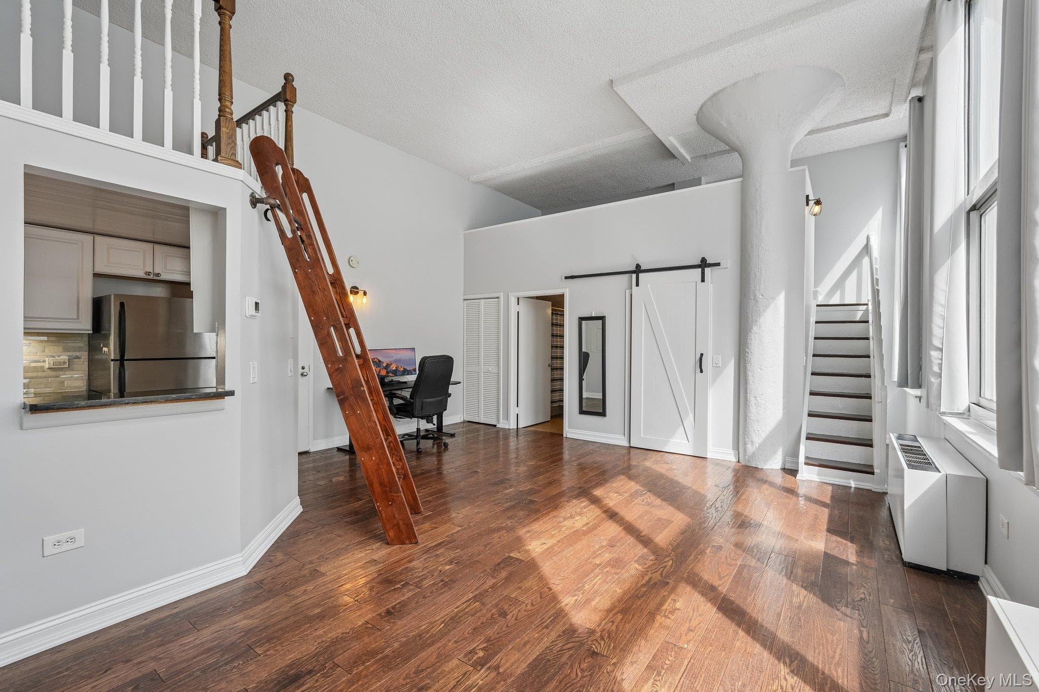 1 Landmark Square Unit: 413 thumbnail 6