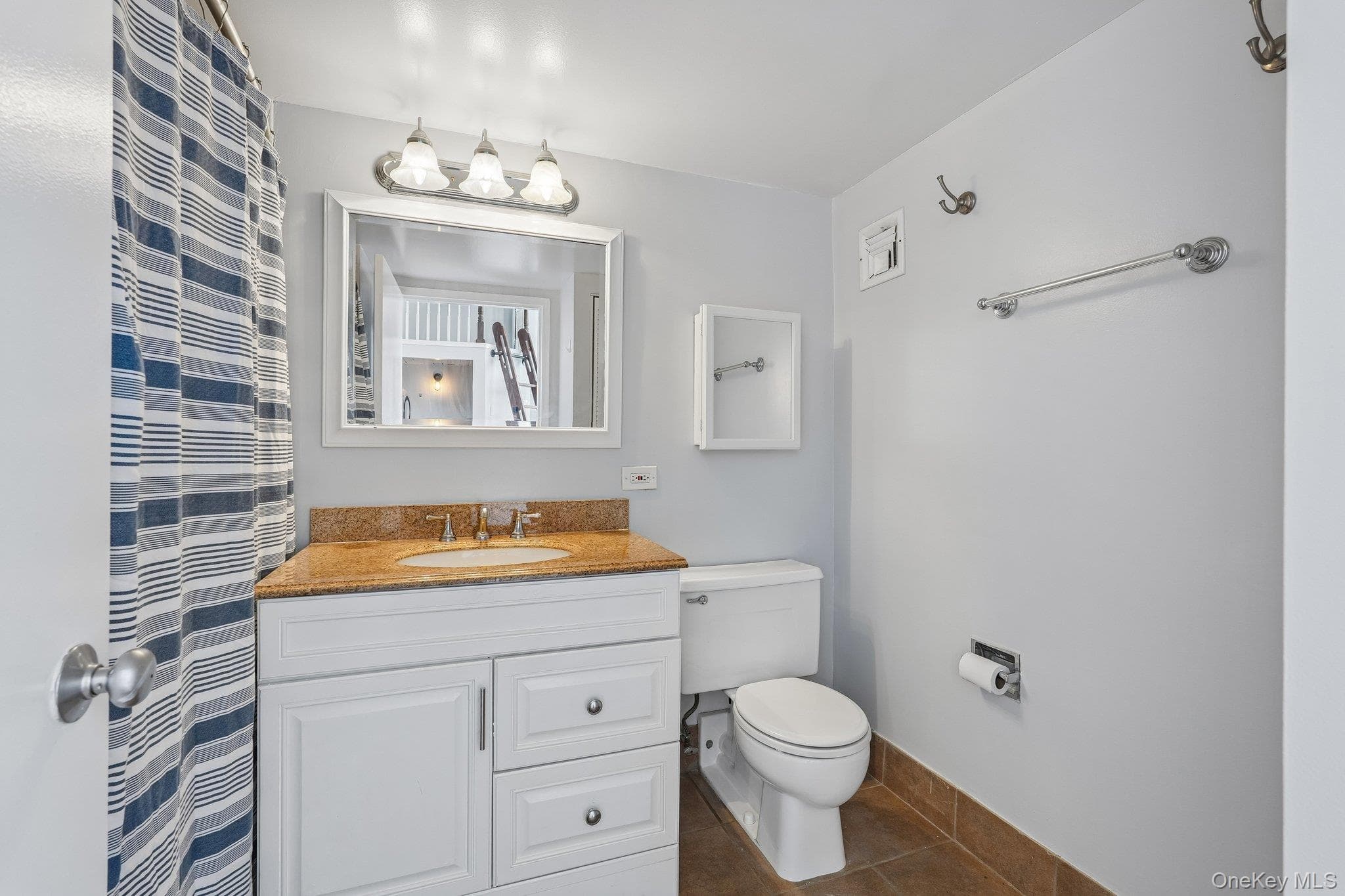 1 Landmark Square Unit: 413 thumbnail 17
