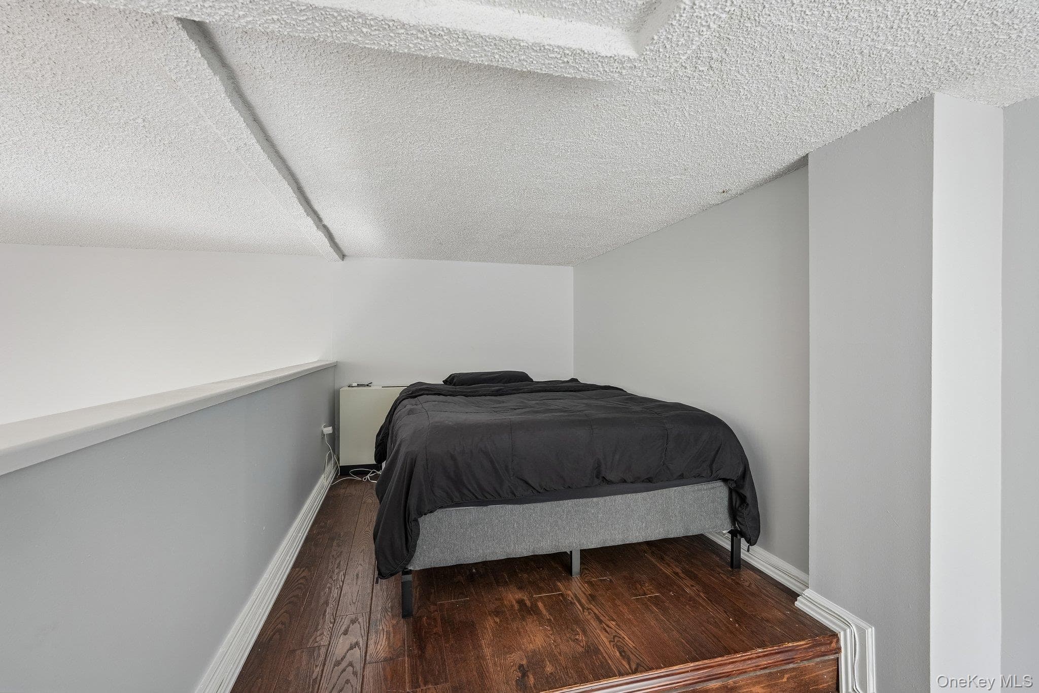 1 Landmark Square Unit: 413 thumbnail 14
