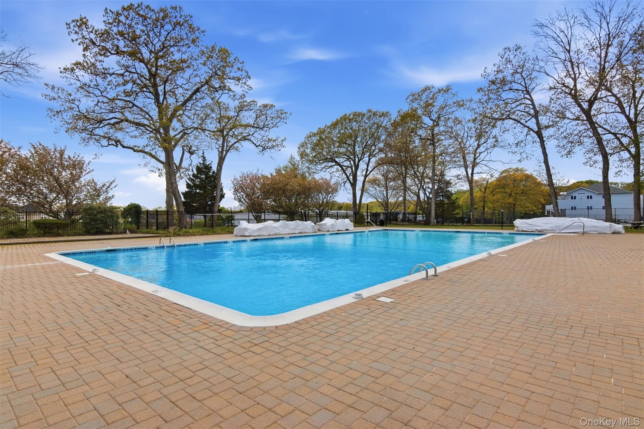 605 Fox Hill Drive thumbnail 29