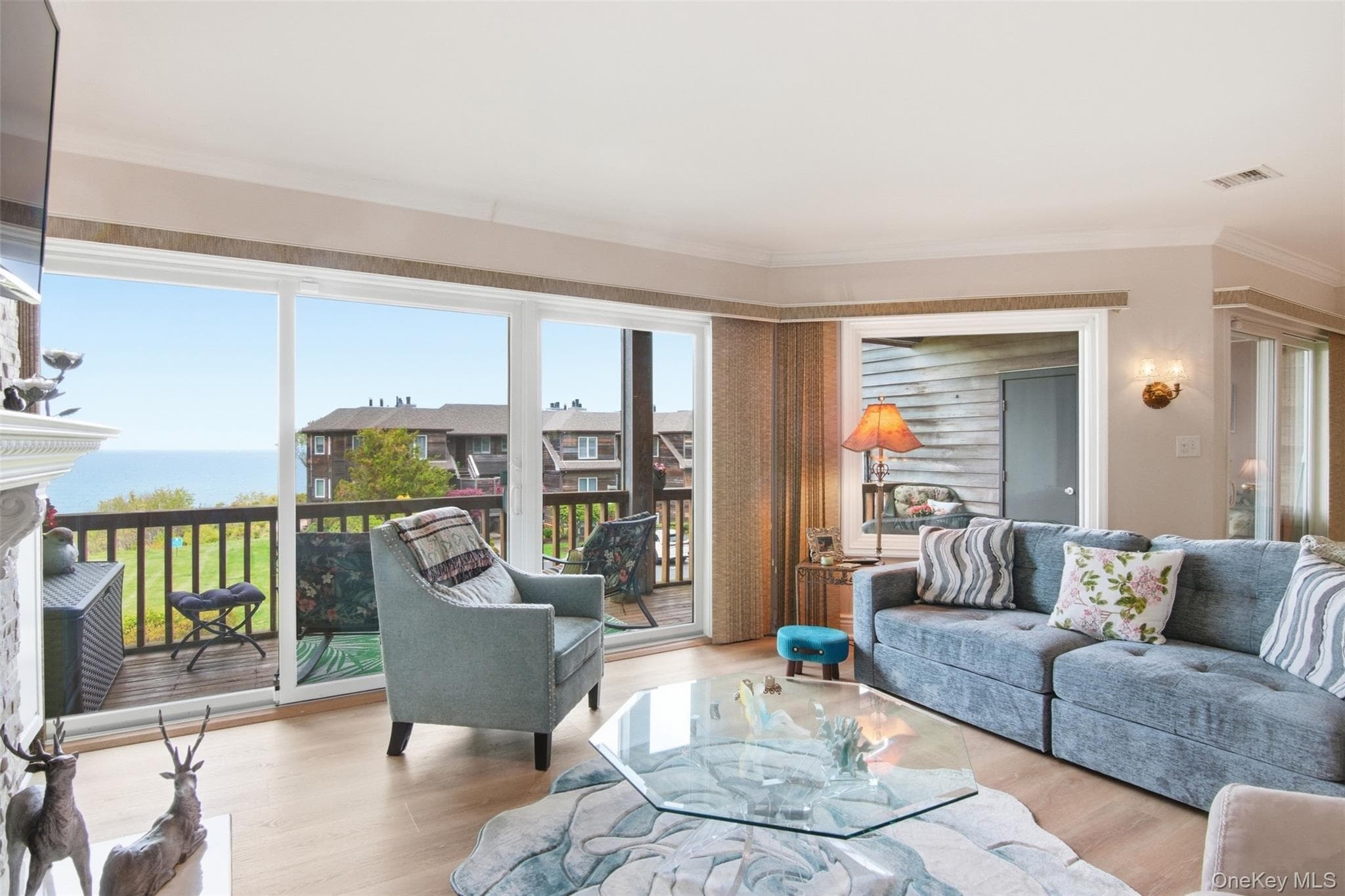 605 Fox Hill Drive thumbnail 7