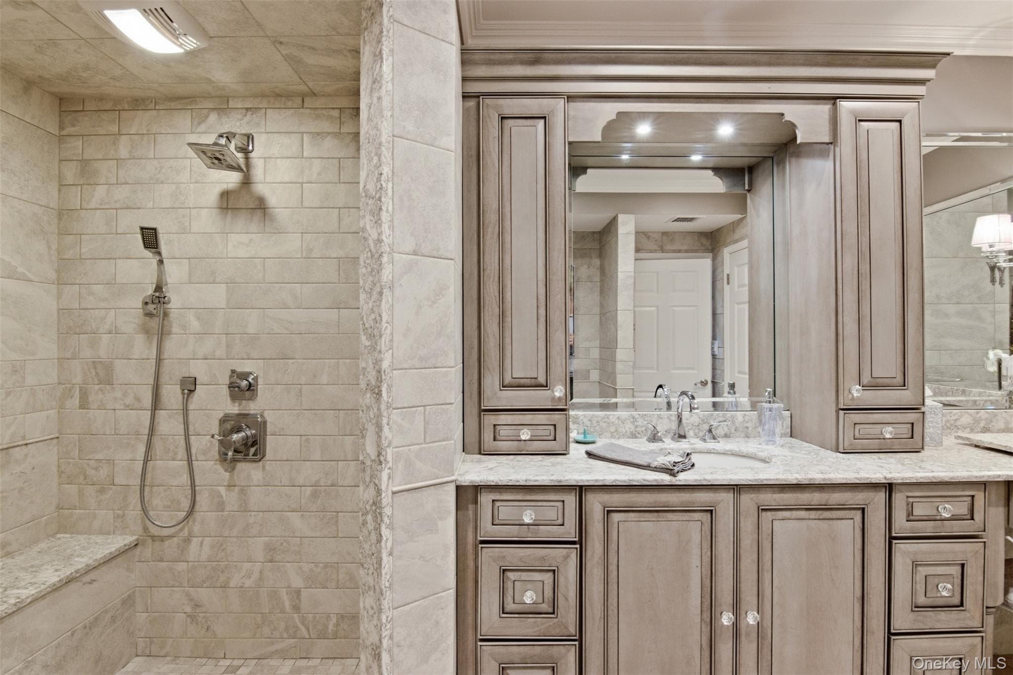 605 Fox Hill Drive thumbnail 26
