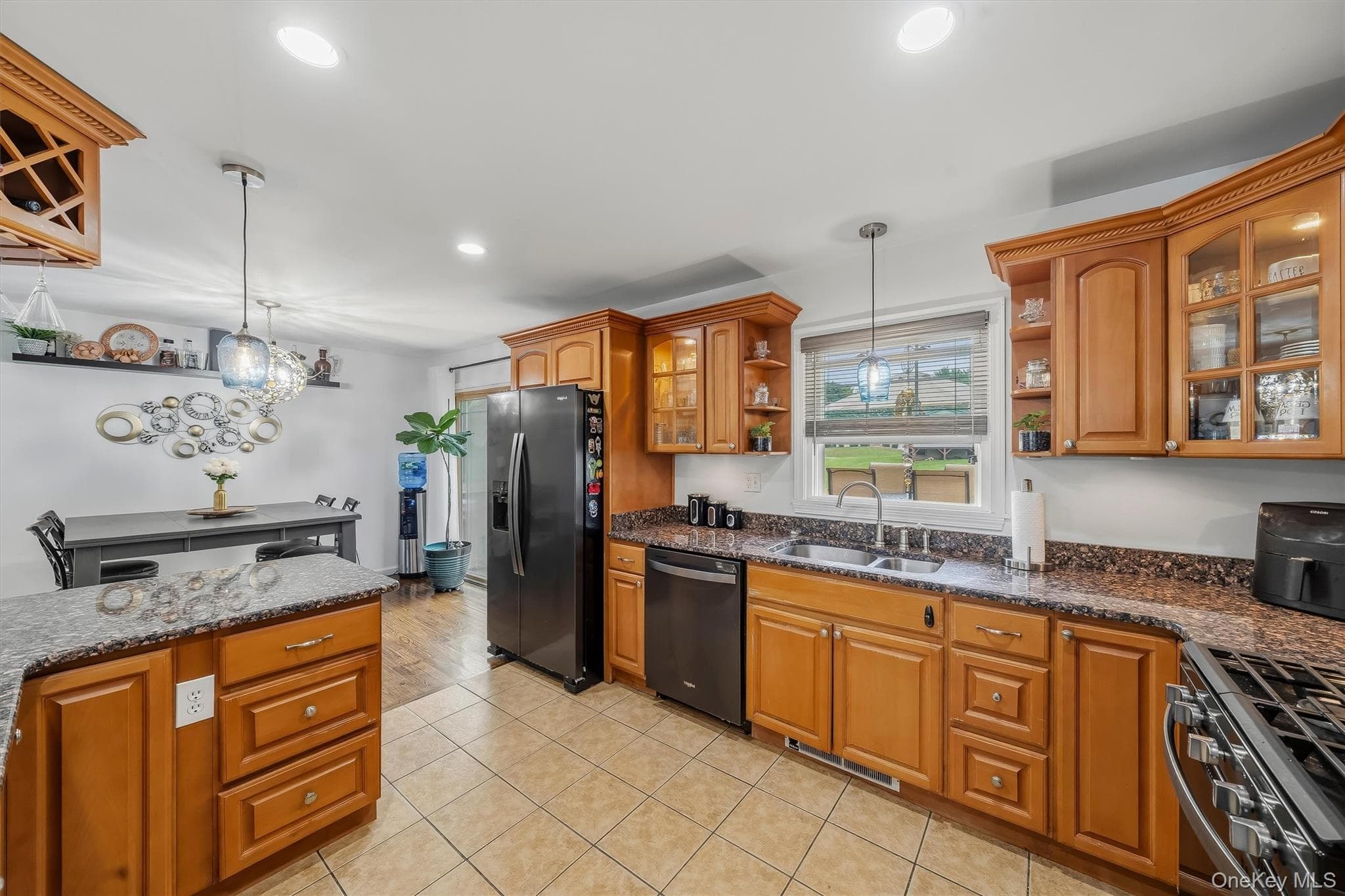 56 Scott Drive thumbnail 15