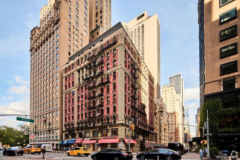 57 W 58th Street Unit: 3F, New York (manhattan)