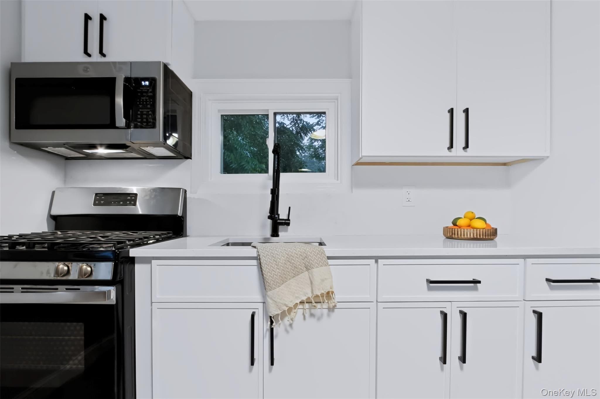 105 White Street thumbnail 12