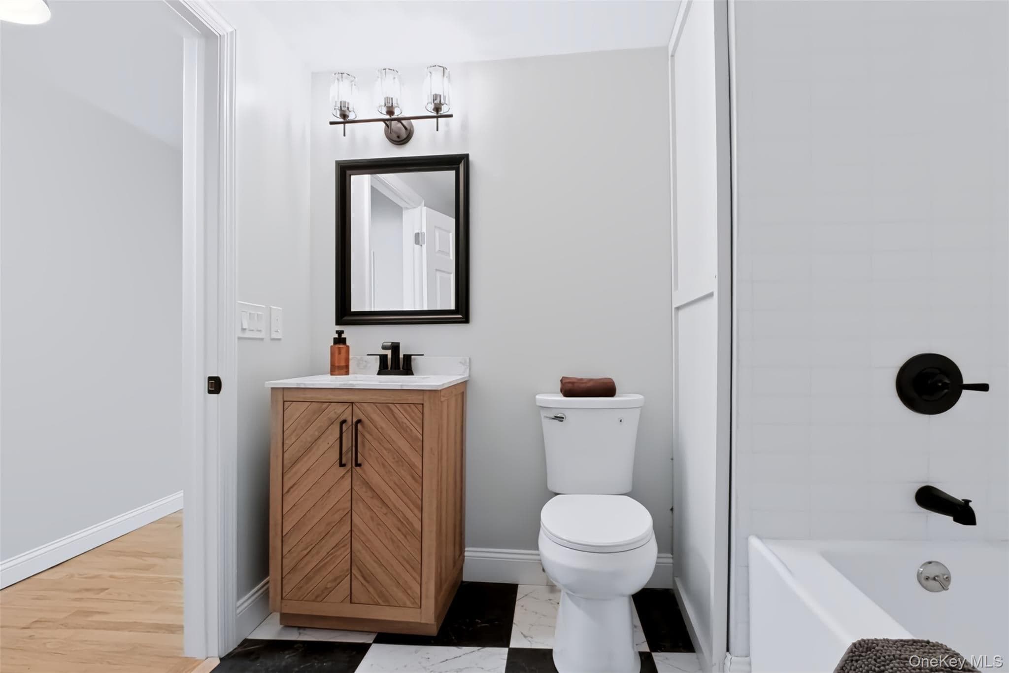 105 White Street thumbnail 28