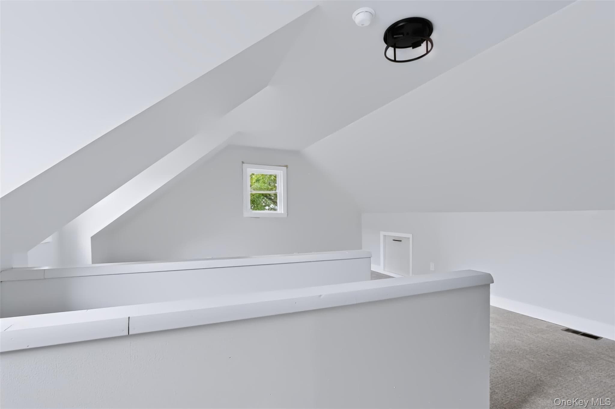 105 White Street thumbnail 24