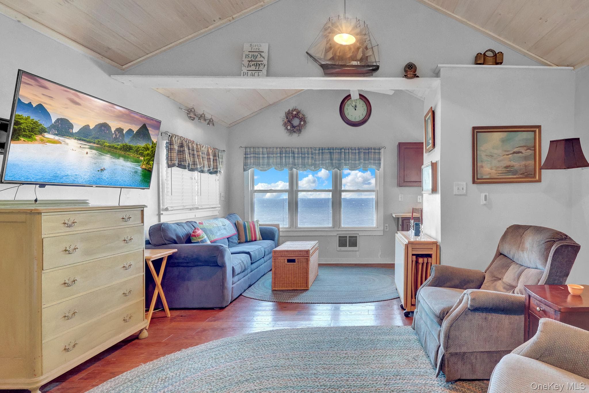 36 Beach Hill Drive thumbnail 8