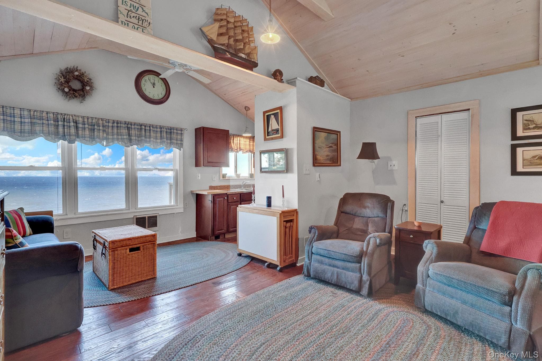 36 Beach Hill Drive thumbnail 13
