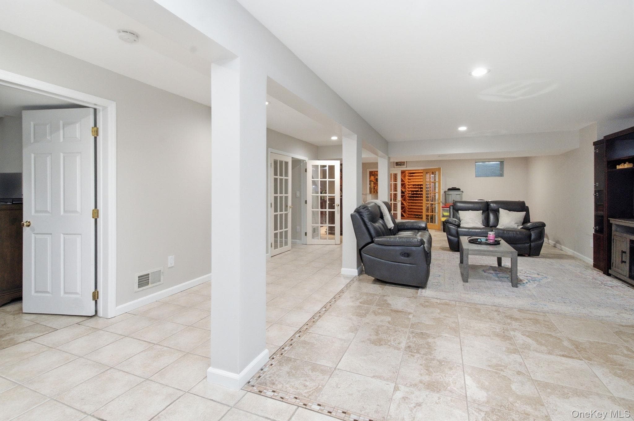15 Ellis Drive Unit: 13 thumbnail 28