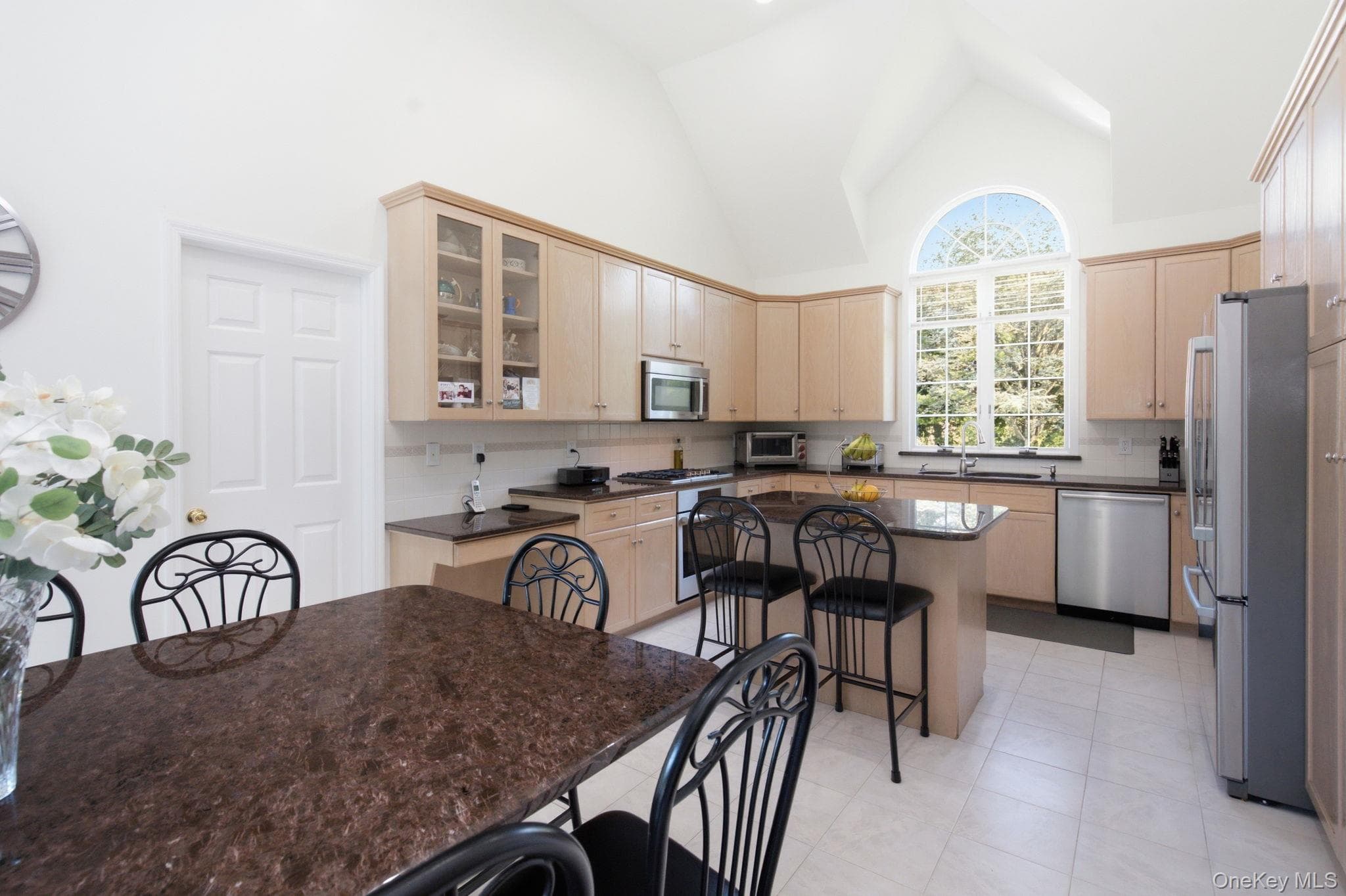 15 Ellis Drive Unit: 13 thumbnail 15