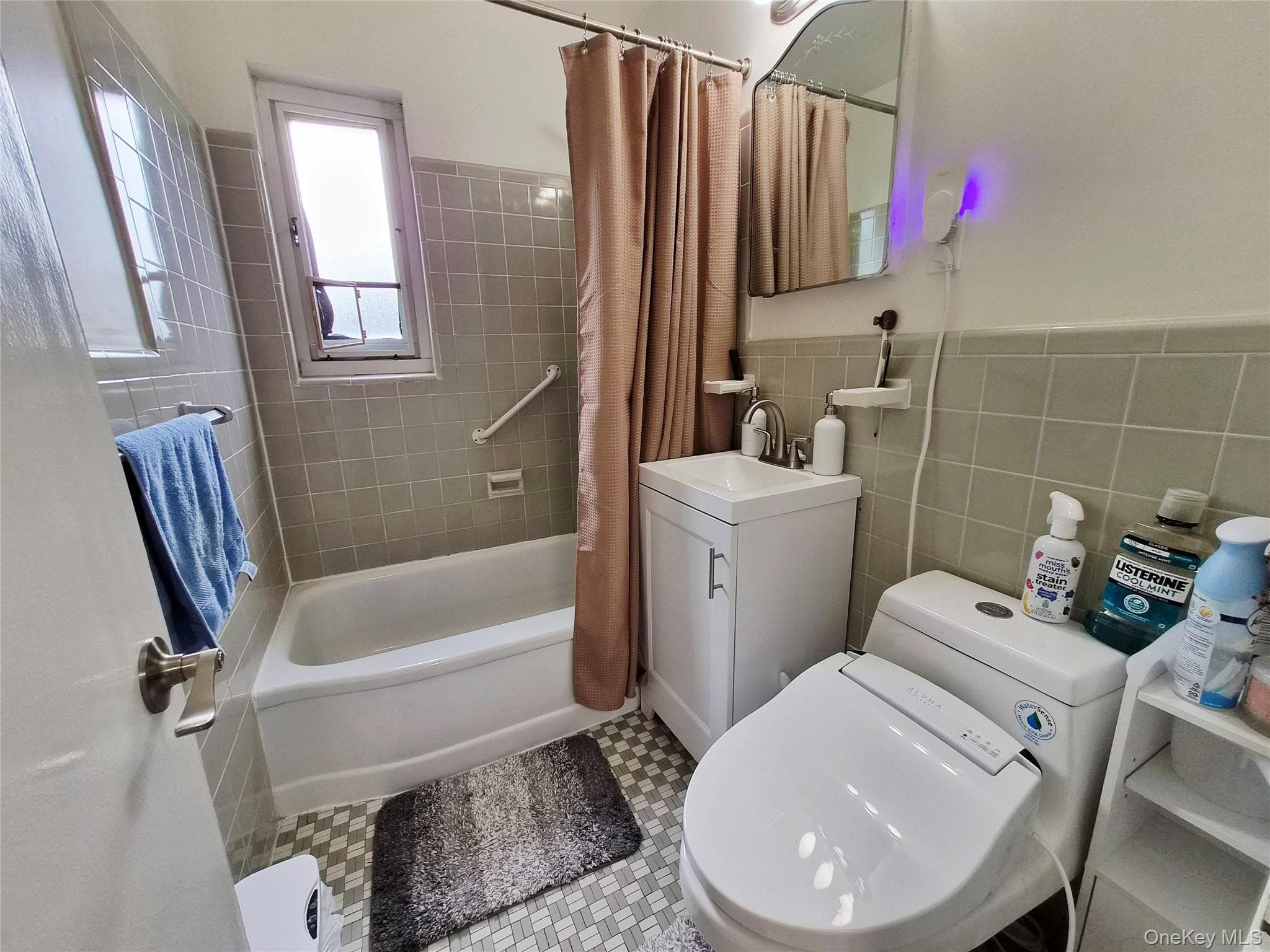 227-08 Hillside Avenue Unit: Upper thumbnail 29