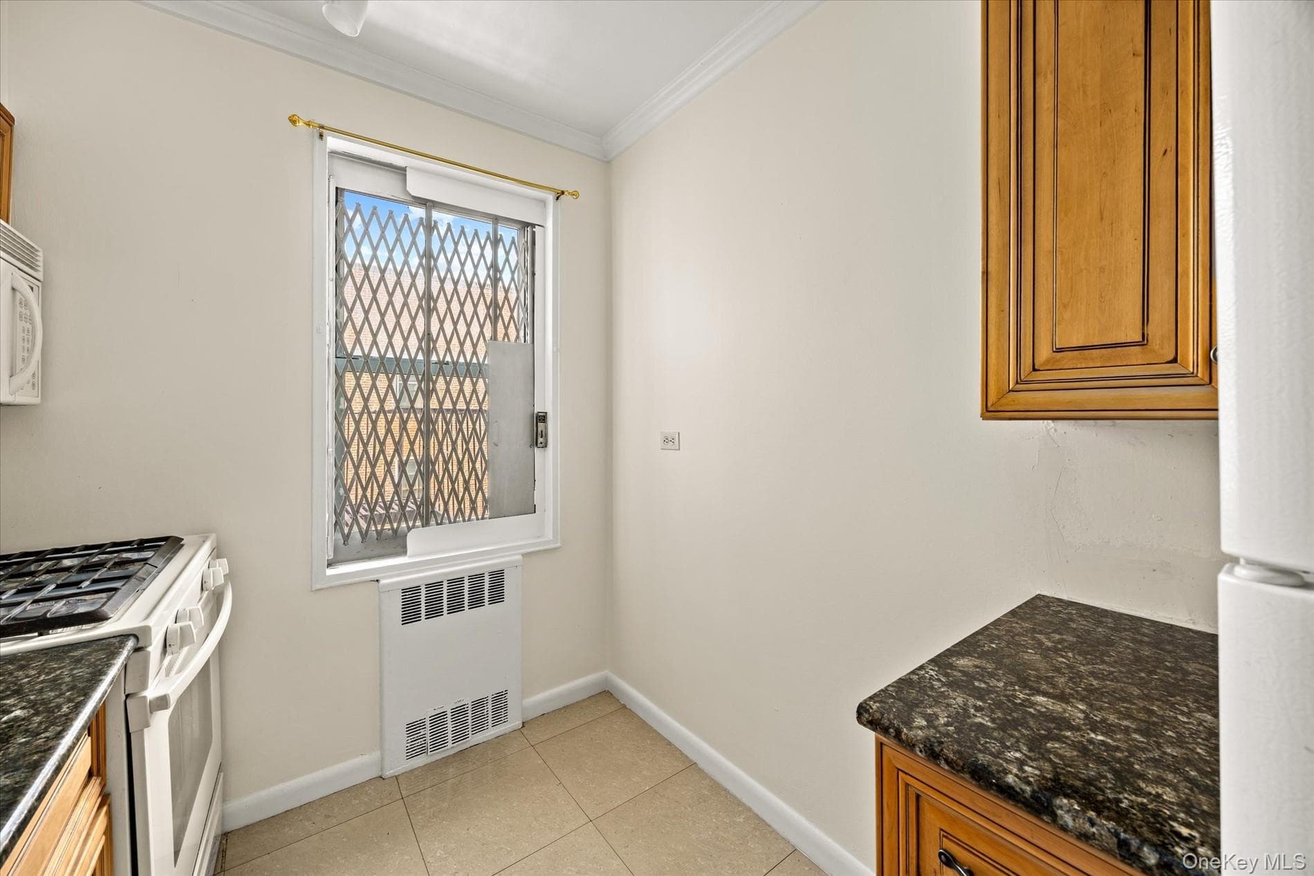 81-15 35th Avenue Unit: 6B thumbnail 10