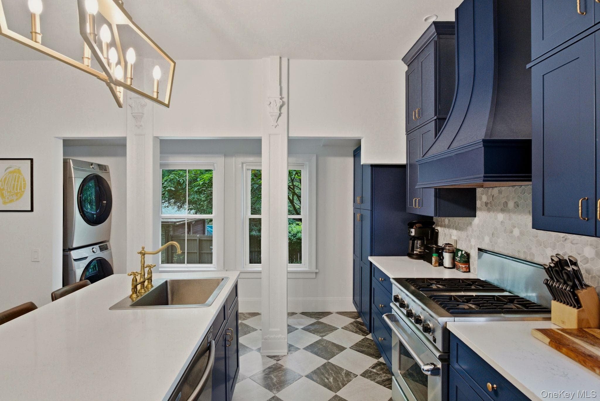 112 Academy Street thumbnail 15