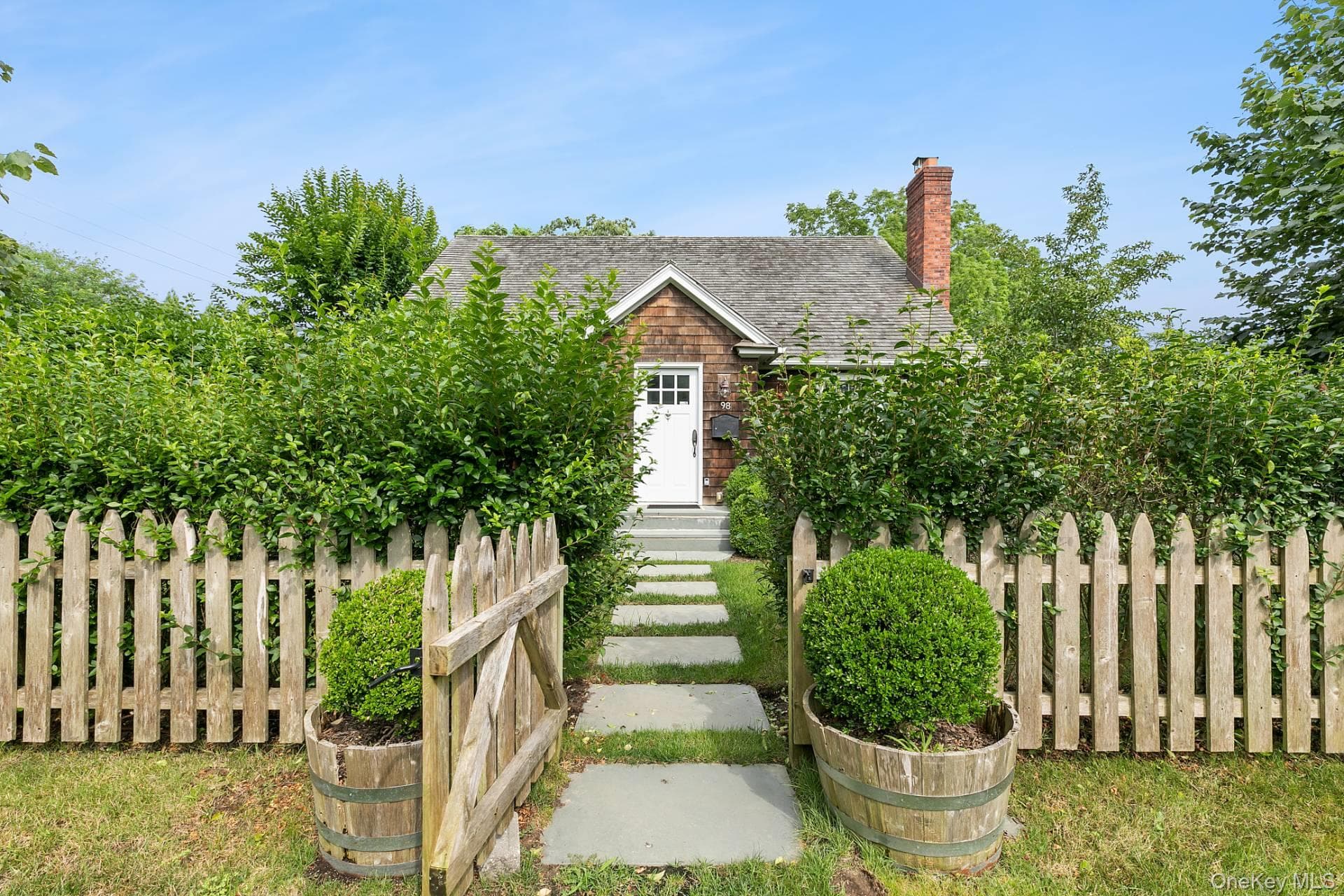 98 Sherrill Road thumbnail 2