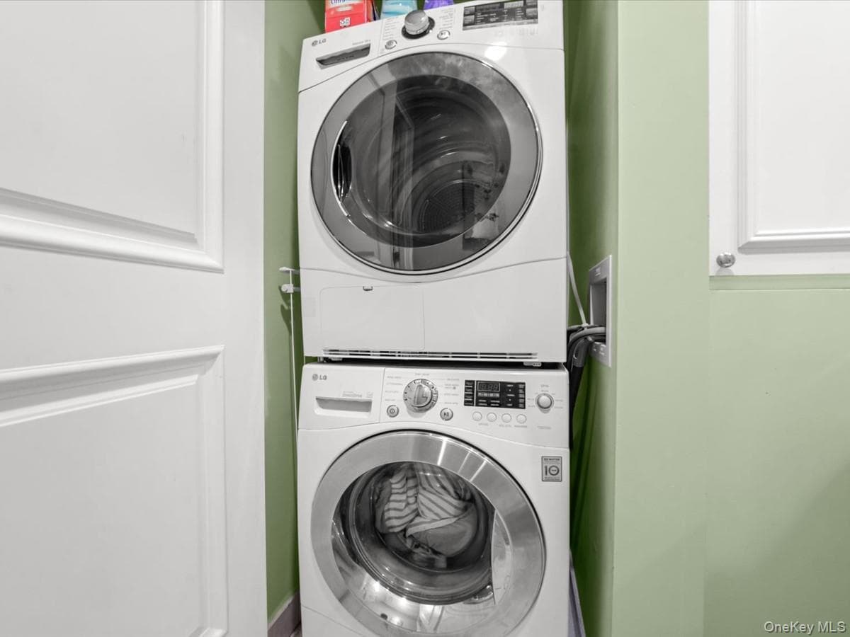 2519 35th Street Unit: 4C thumbnail 15