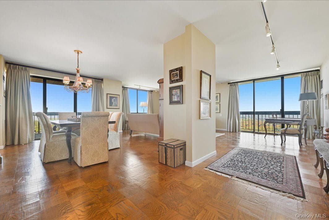 26910 Grand Central Parkway Unit: 31N thumbnail 2