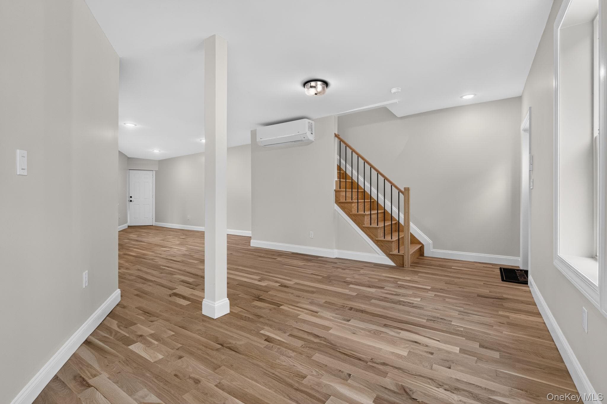 210 N Miller Street thumbnail 30