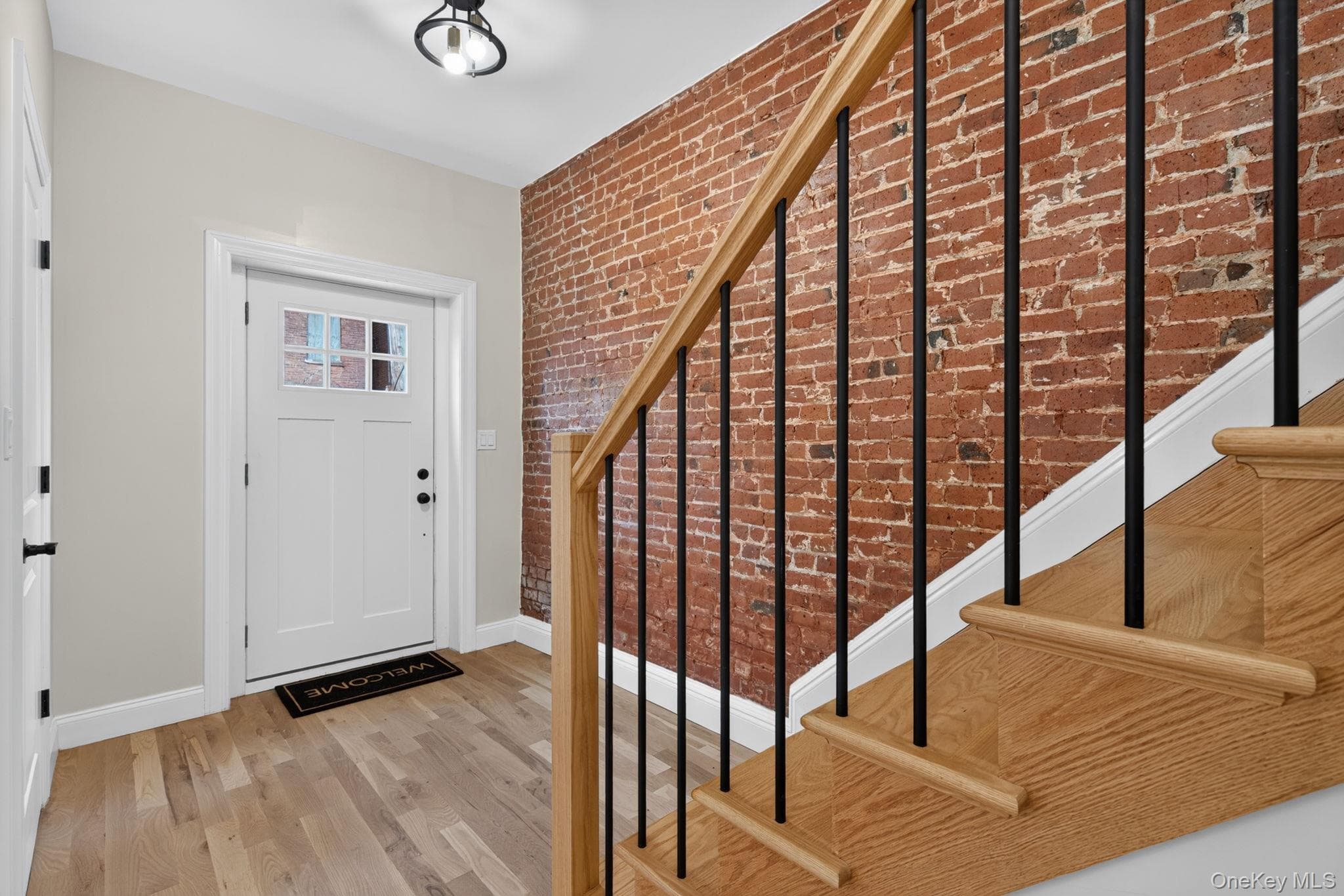 210 N Miller Street thumbnail 2