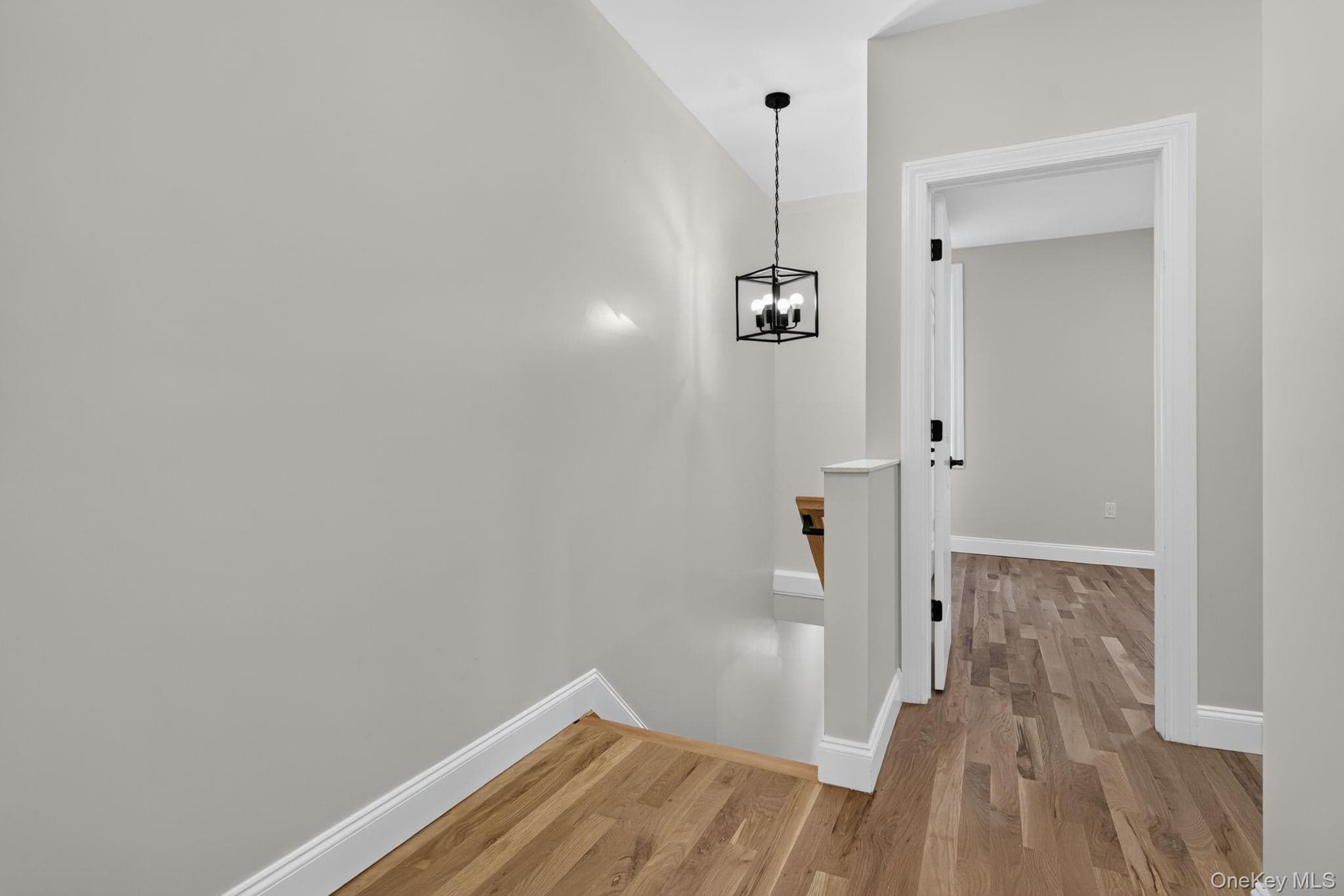 210 N Miller Street thumbnail 40