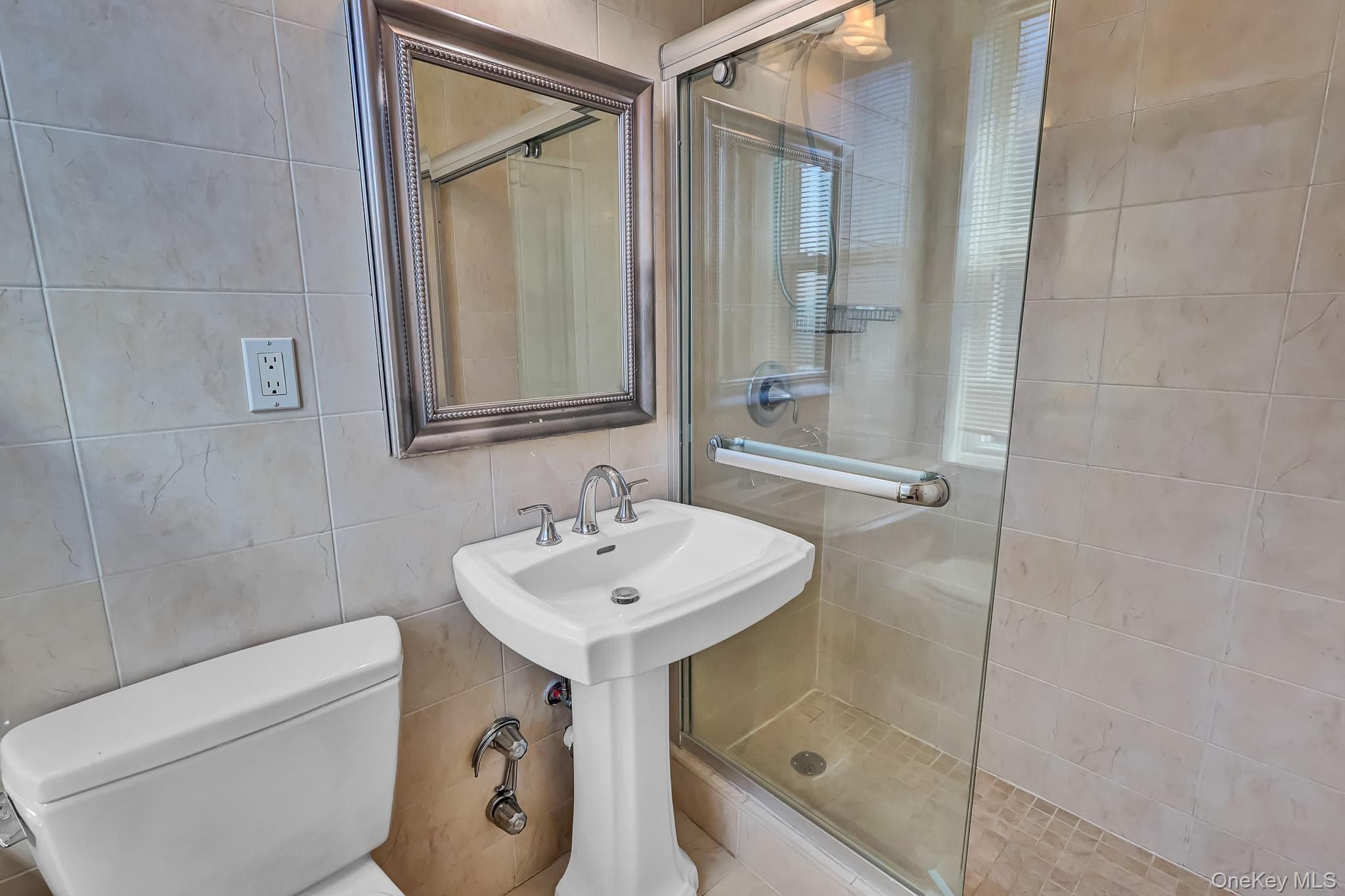 111 7th Street Unit: 304 thumbnail 20
