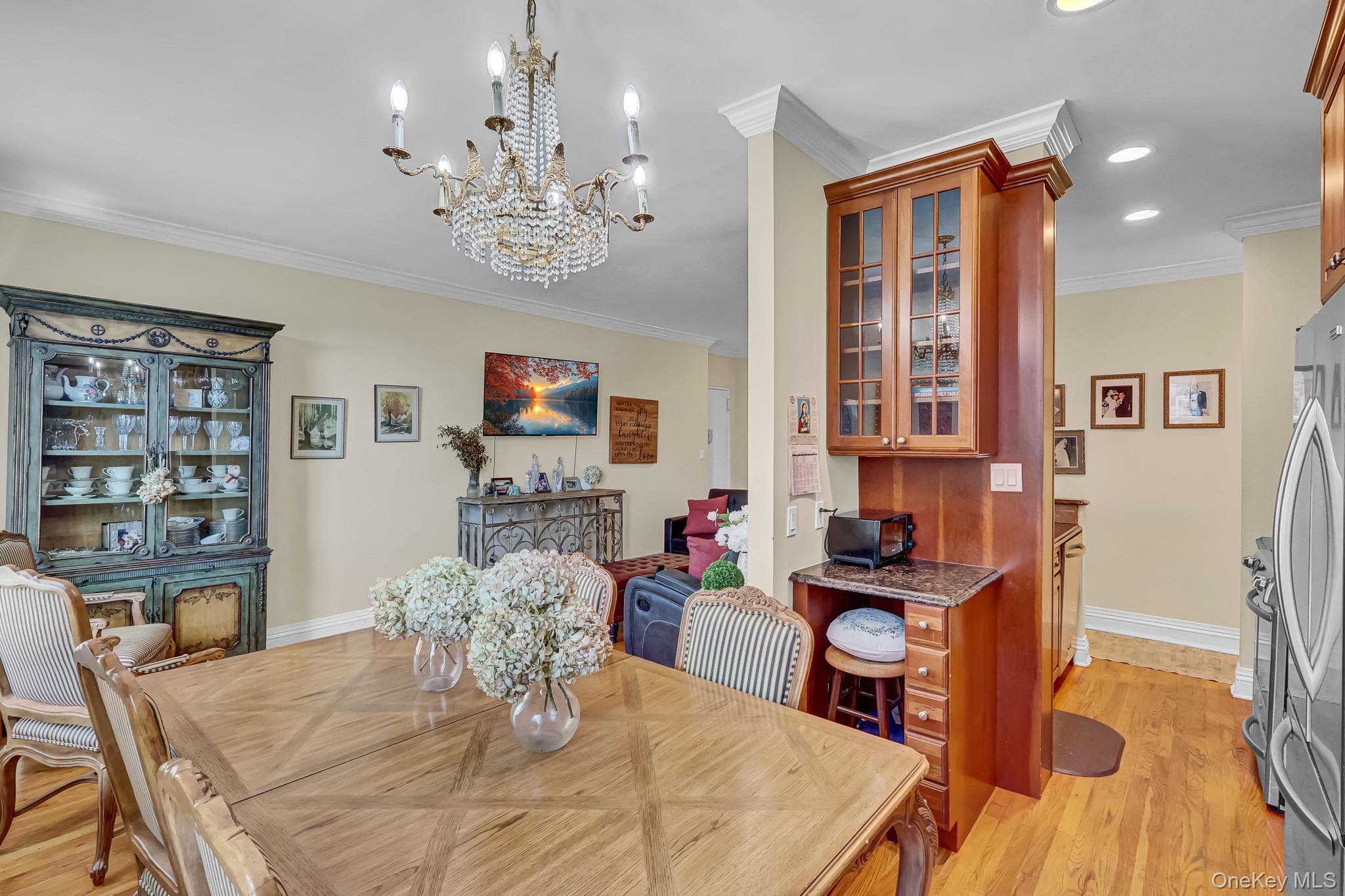 111 7th Street Unit: 304 thumbnail 12