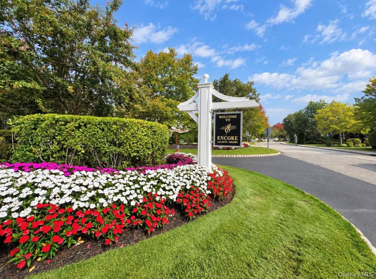 63 Encore Boulevard thumbnail 2