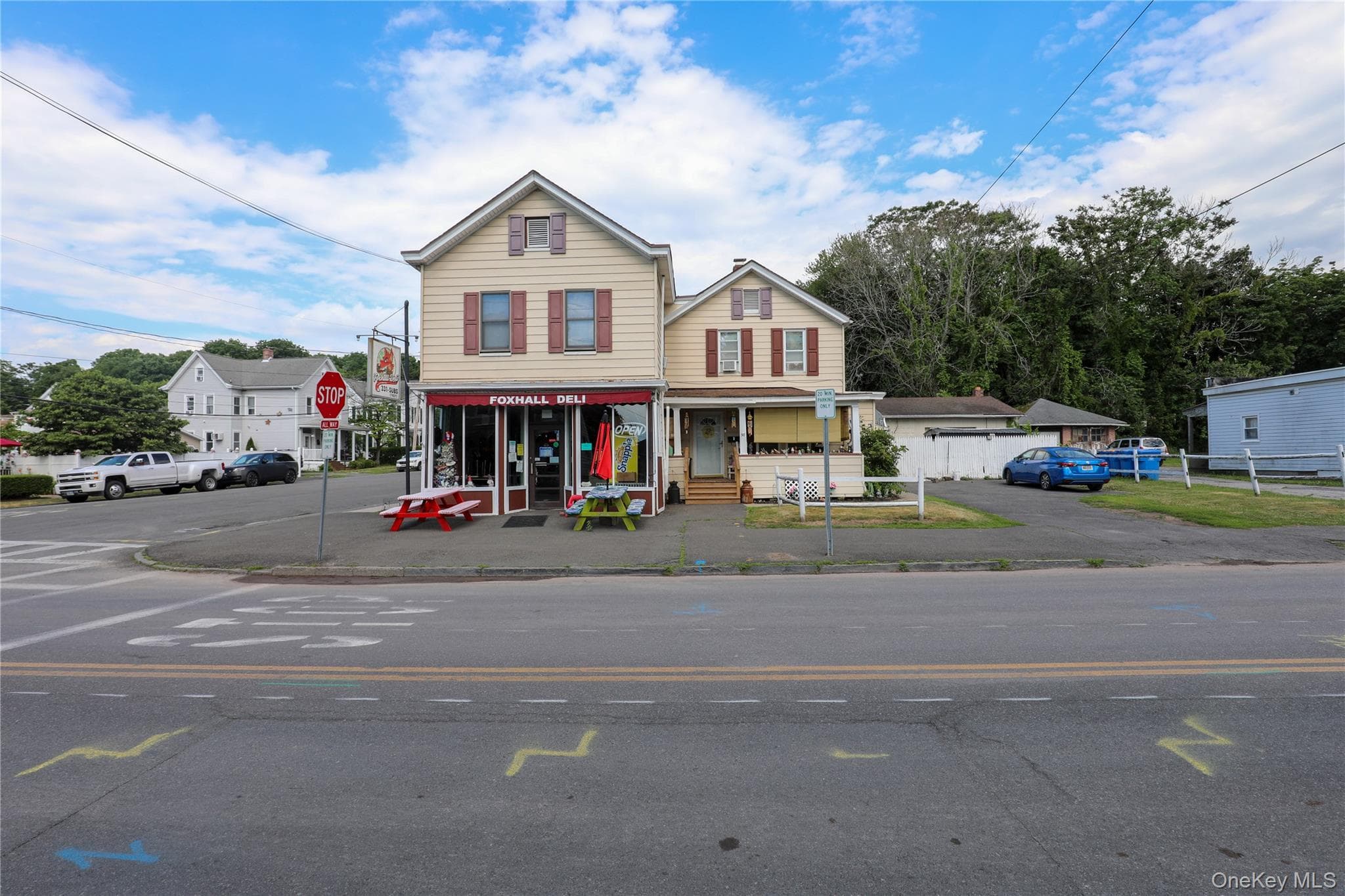 100 Foxhall Avenue, Kingston