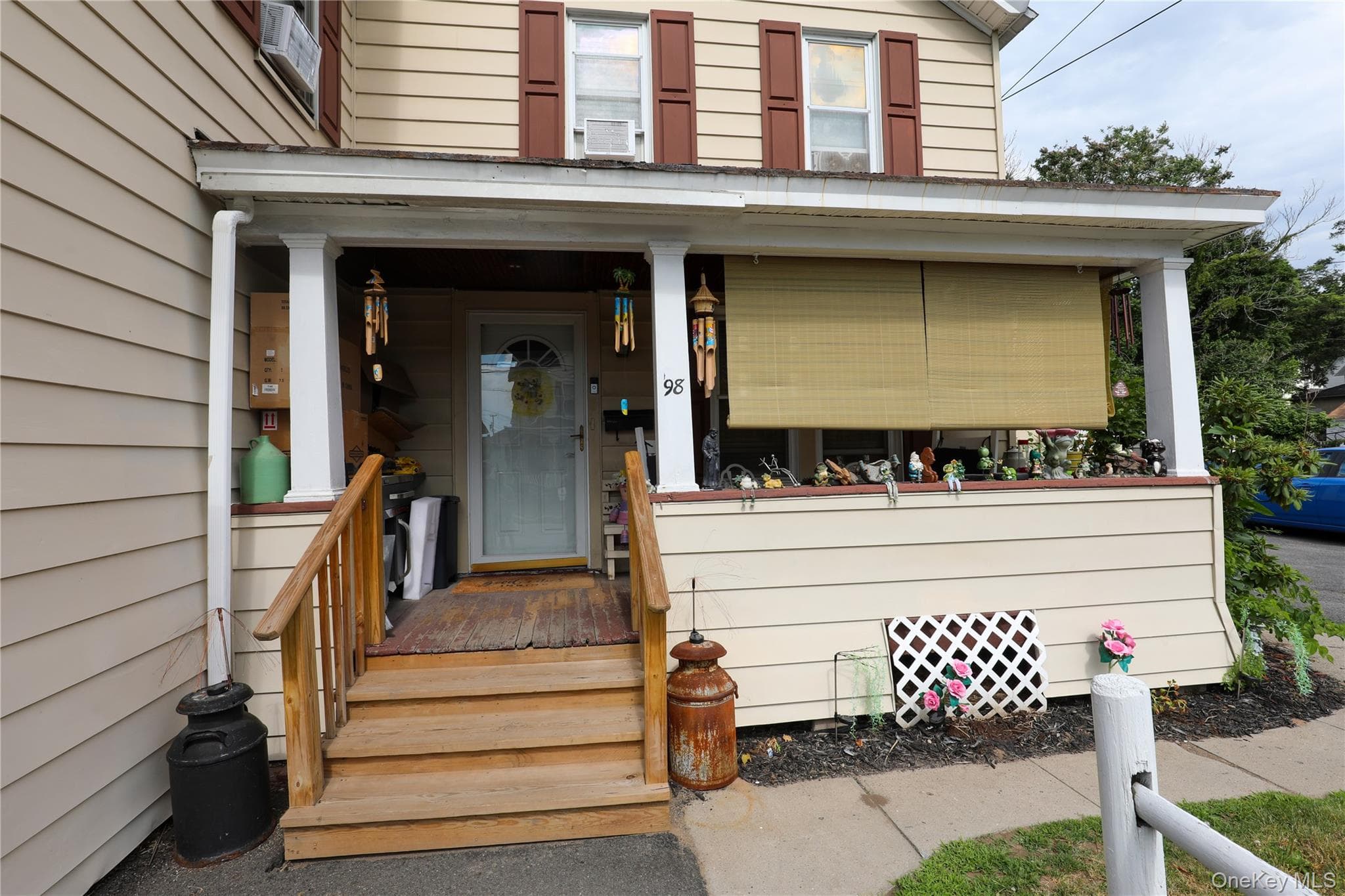 100 Foxhall Avenue thumbnail 3