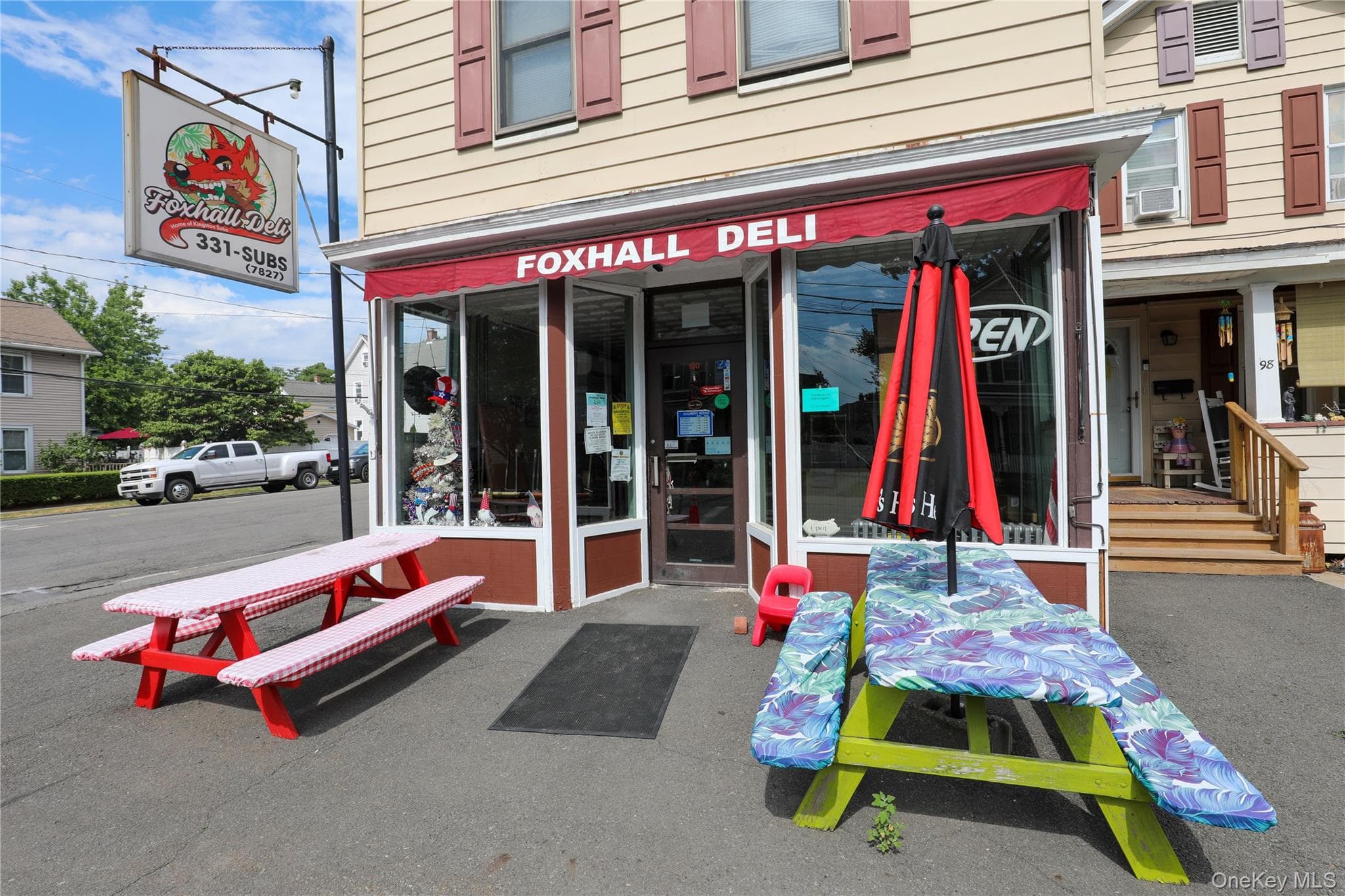 100 Foxhall Avenue thumbnail 2