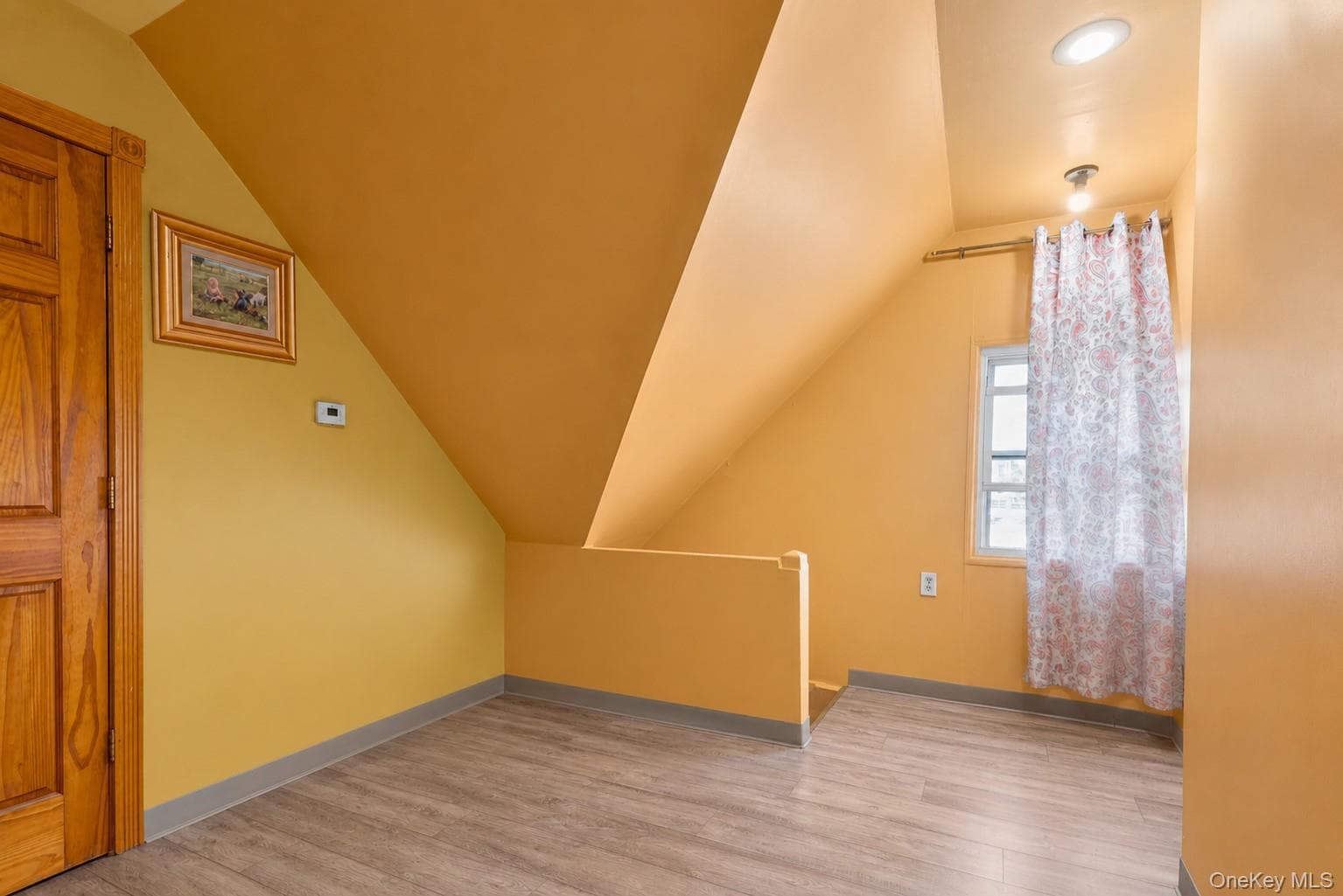 2280 Lyon Avenue thumbnail 16