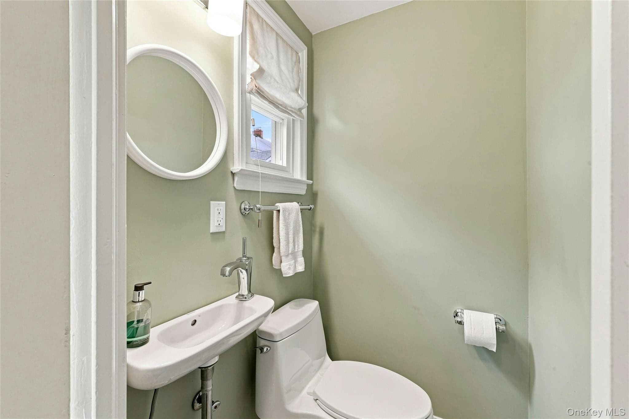 185 Crocus Avenue thumbnail 15