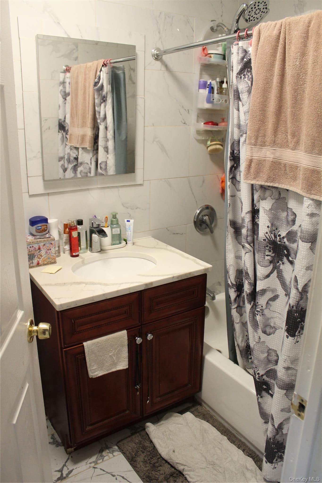 3814 Barnes Avenue thumbnail 16