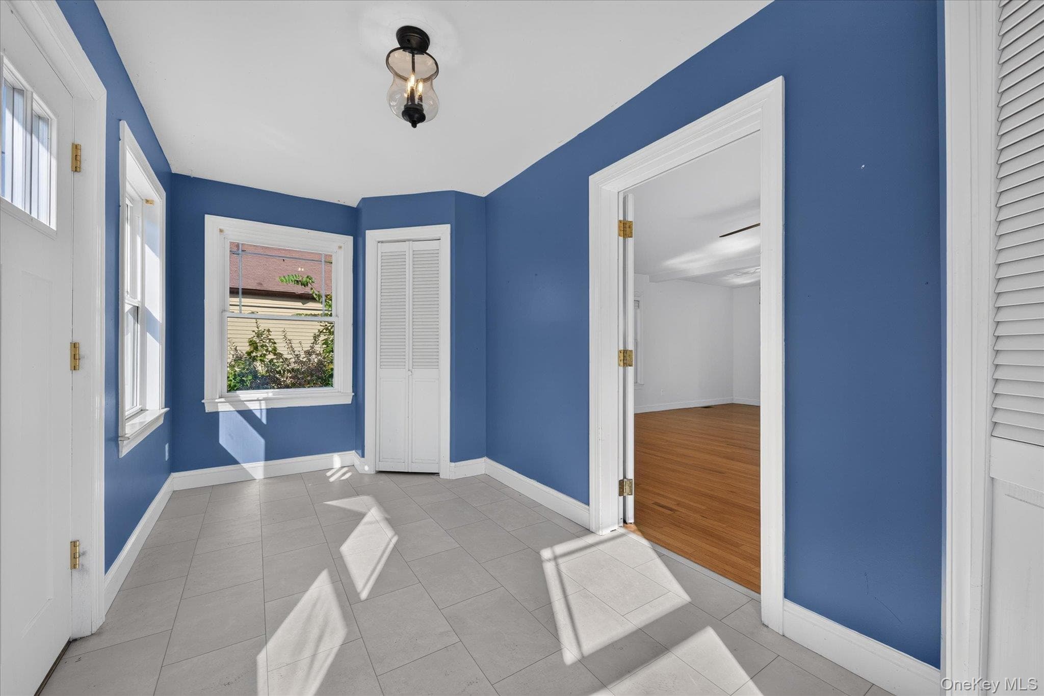 256 E Main Street thumbnail 19