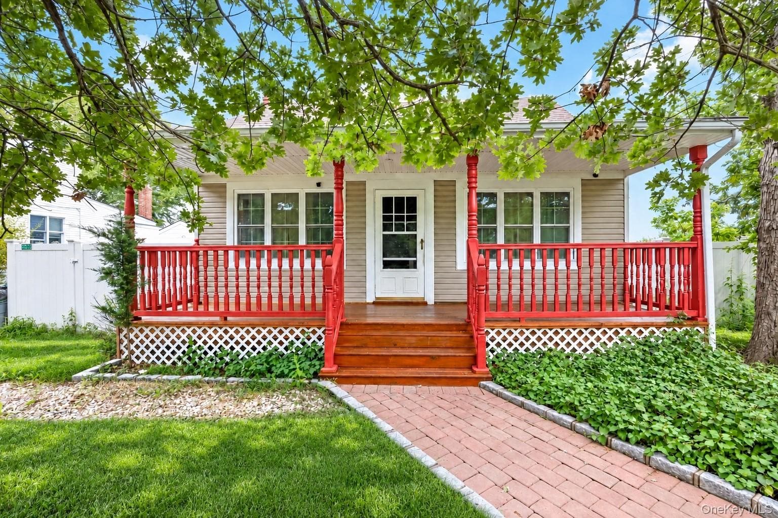 127 Johns Neck Road, Shirley