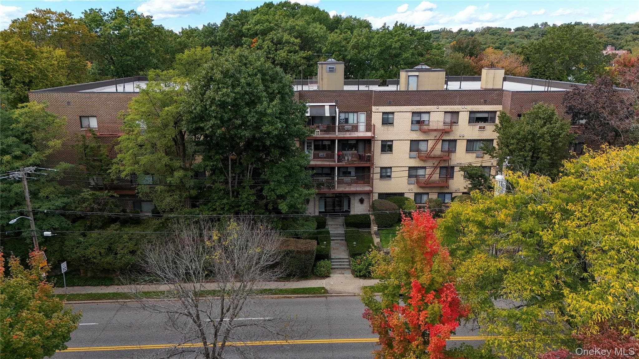 2221 Palmer Avenue Unit: 1H thumbnail 2