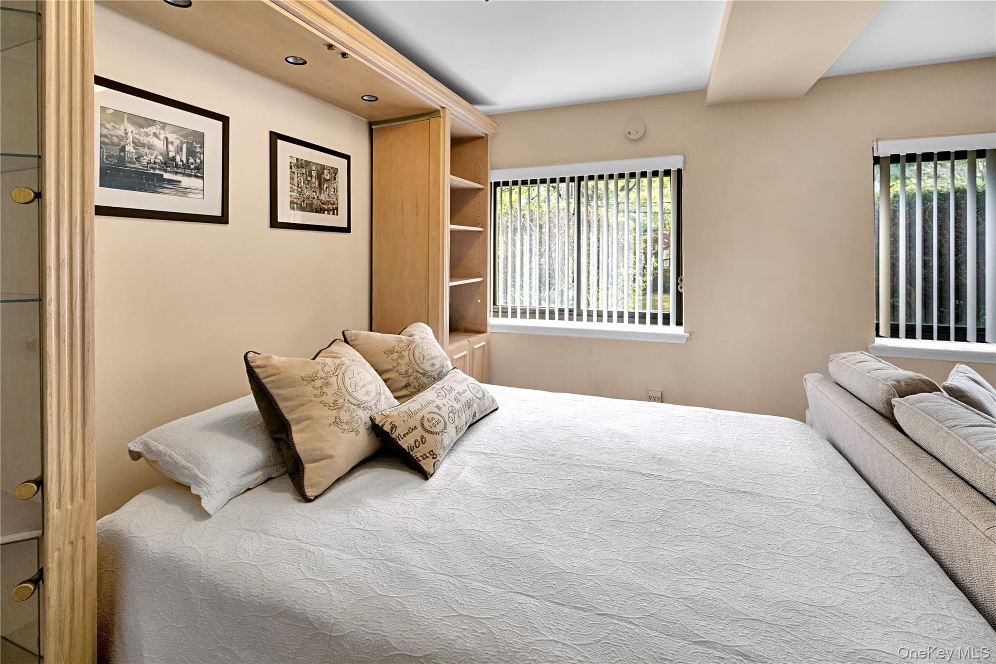 2221 Palmer Avenue Unit: 1H thumbnail 11
