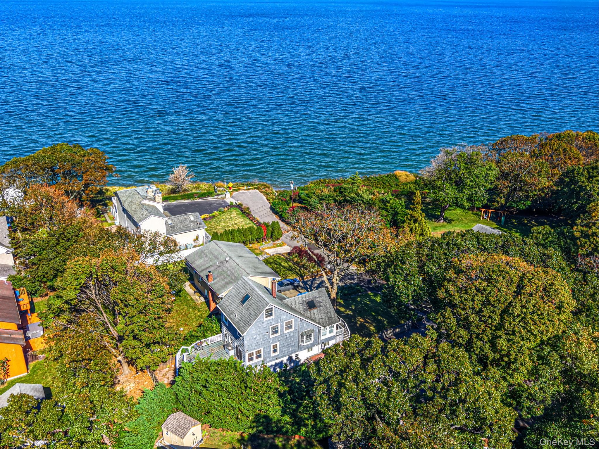 318 Sound Beach Boulevard thumbnail 2