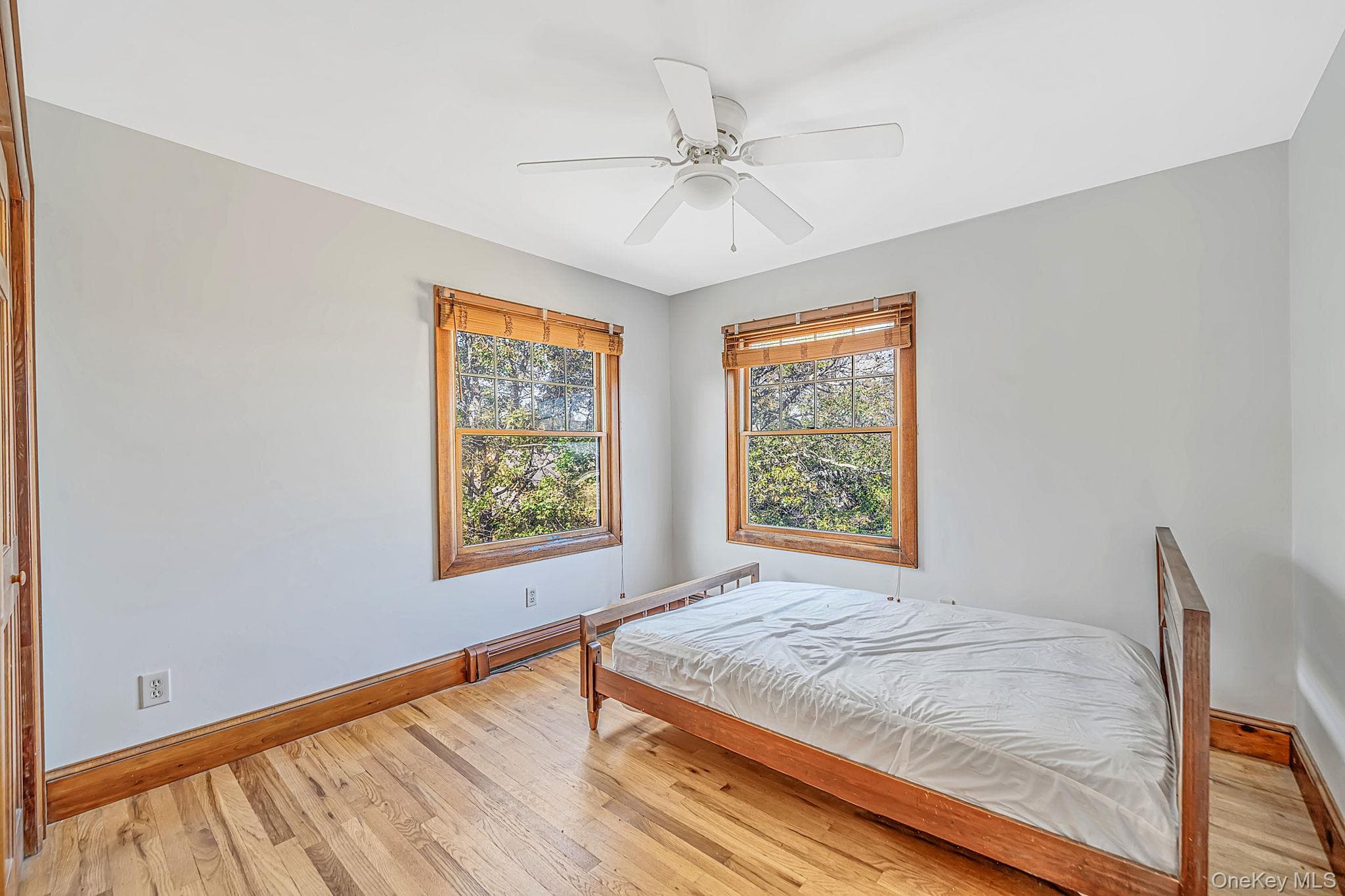318 Sound Beach Boulevard thumbnail 31