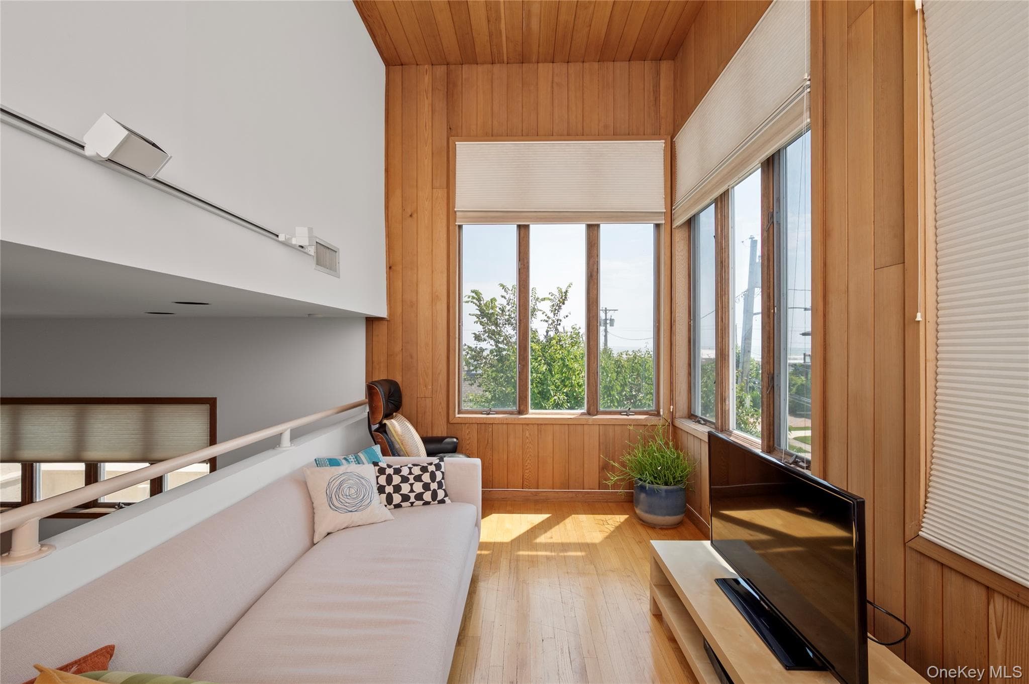 40 Fulton Avenue thumbnail 14