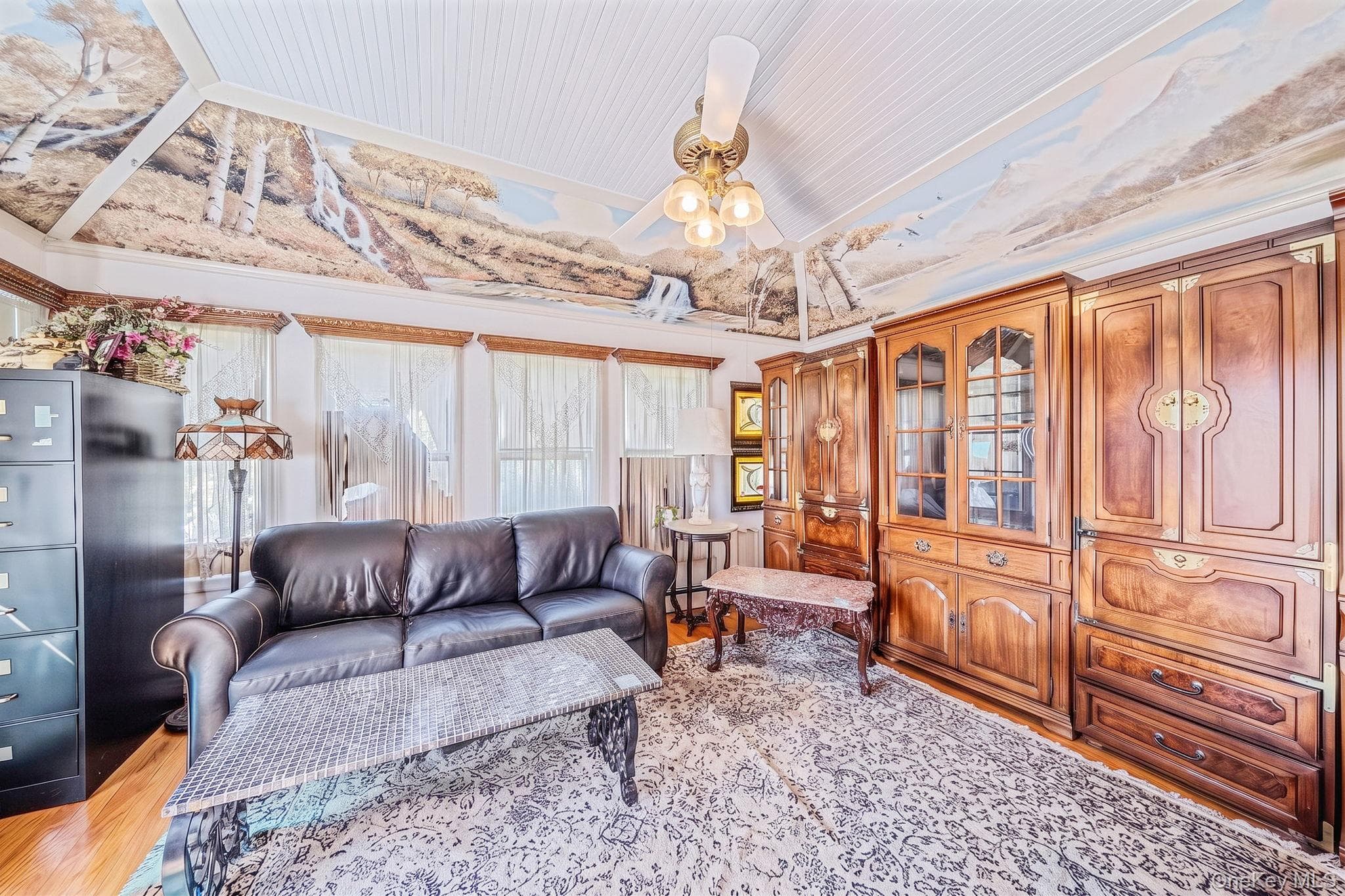 436 Bay Avenue thumbnail 16