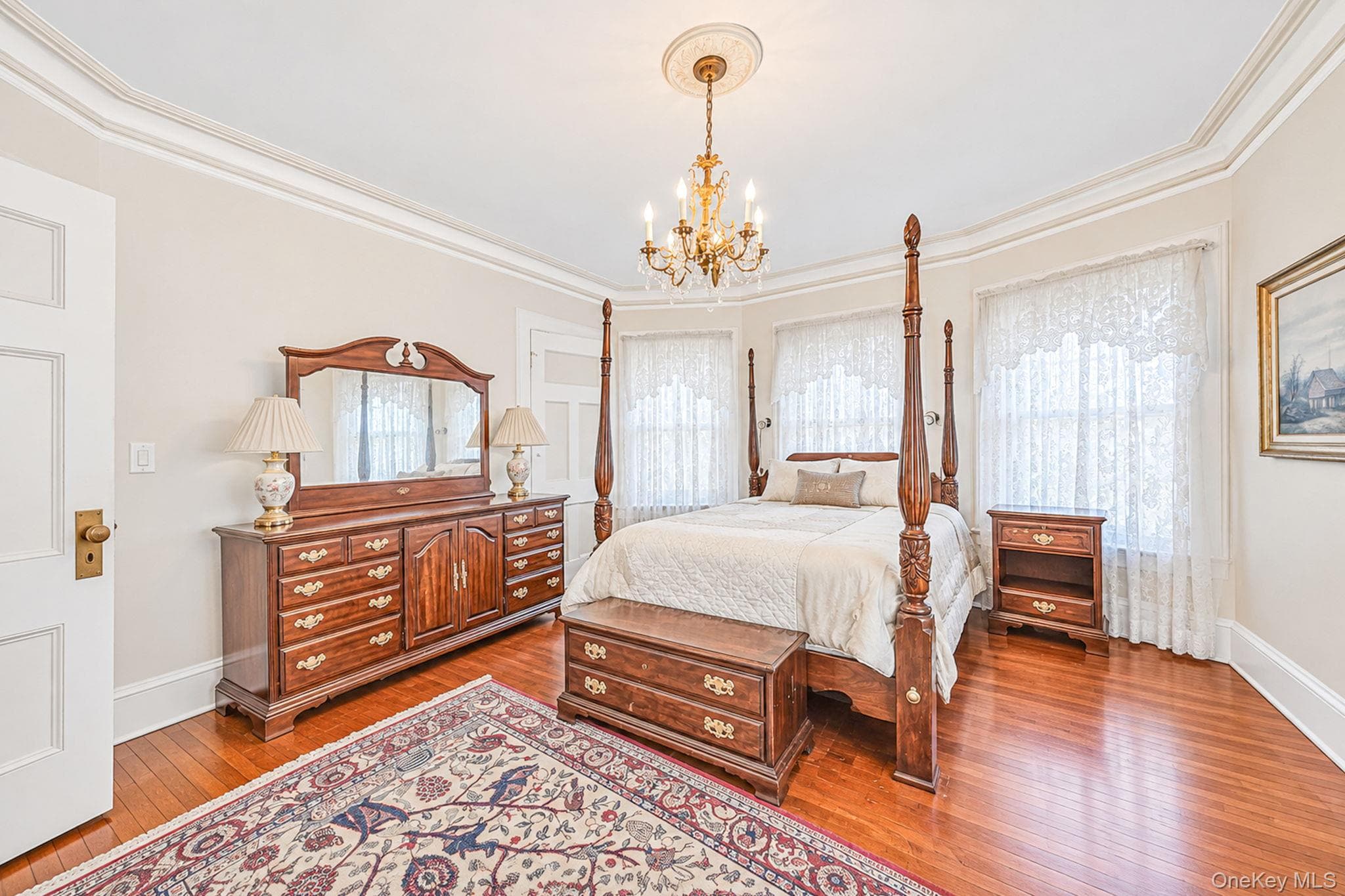 436 Bay Avenue thumbnail 18