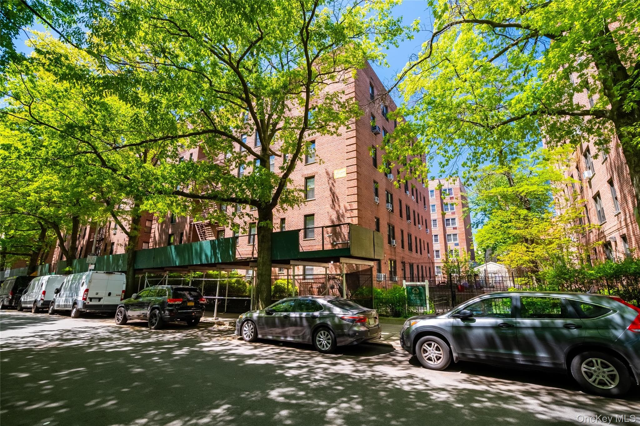 3535 Kings College Place Unit: 3G thumbnail 3