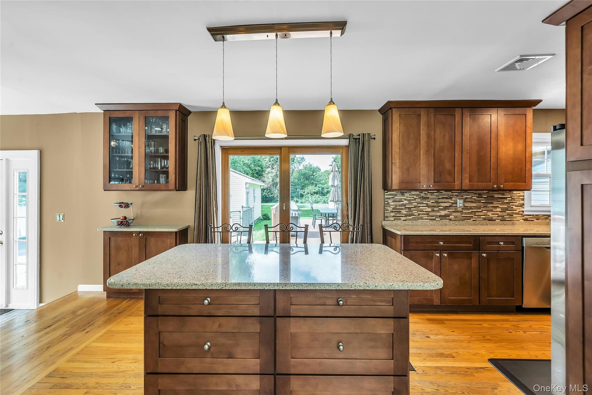 168 Cambon Avenue thumbnail 14