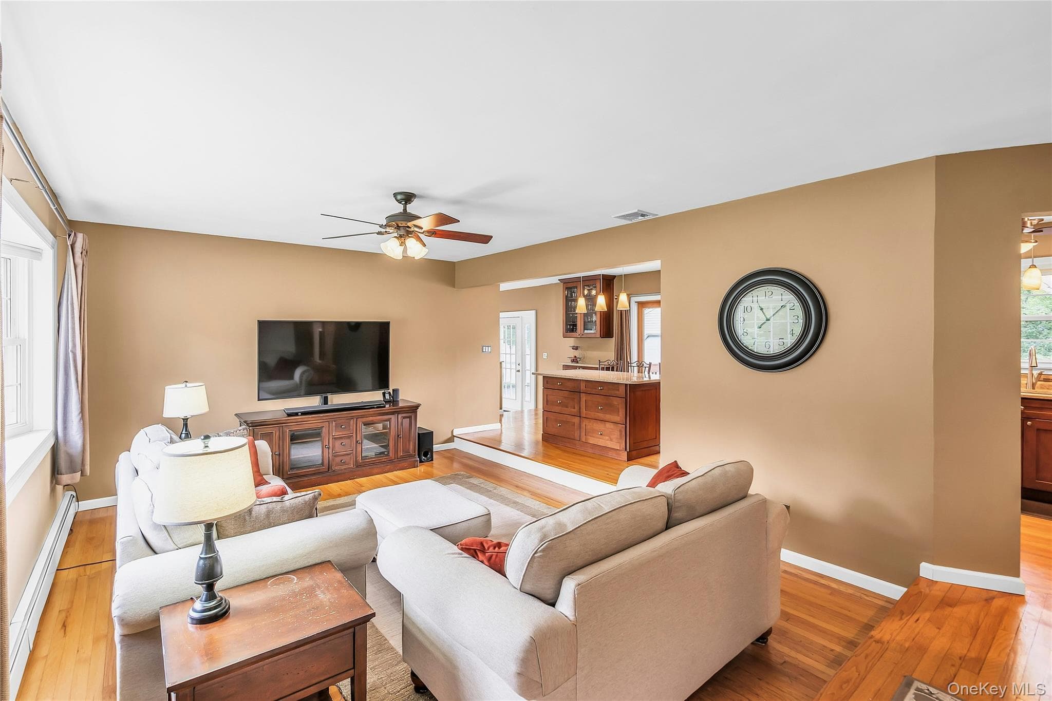 168 Cambon Avenue thumbnail 5
