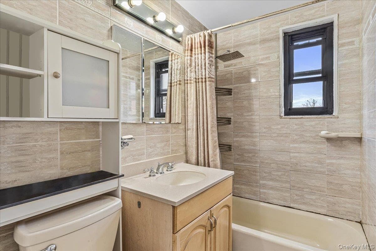 160-10 Cross Island Parkway Unit: 6-178 thumbnail 9